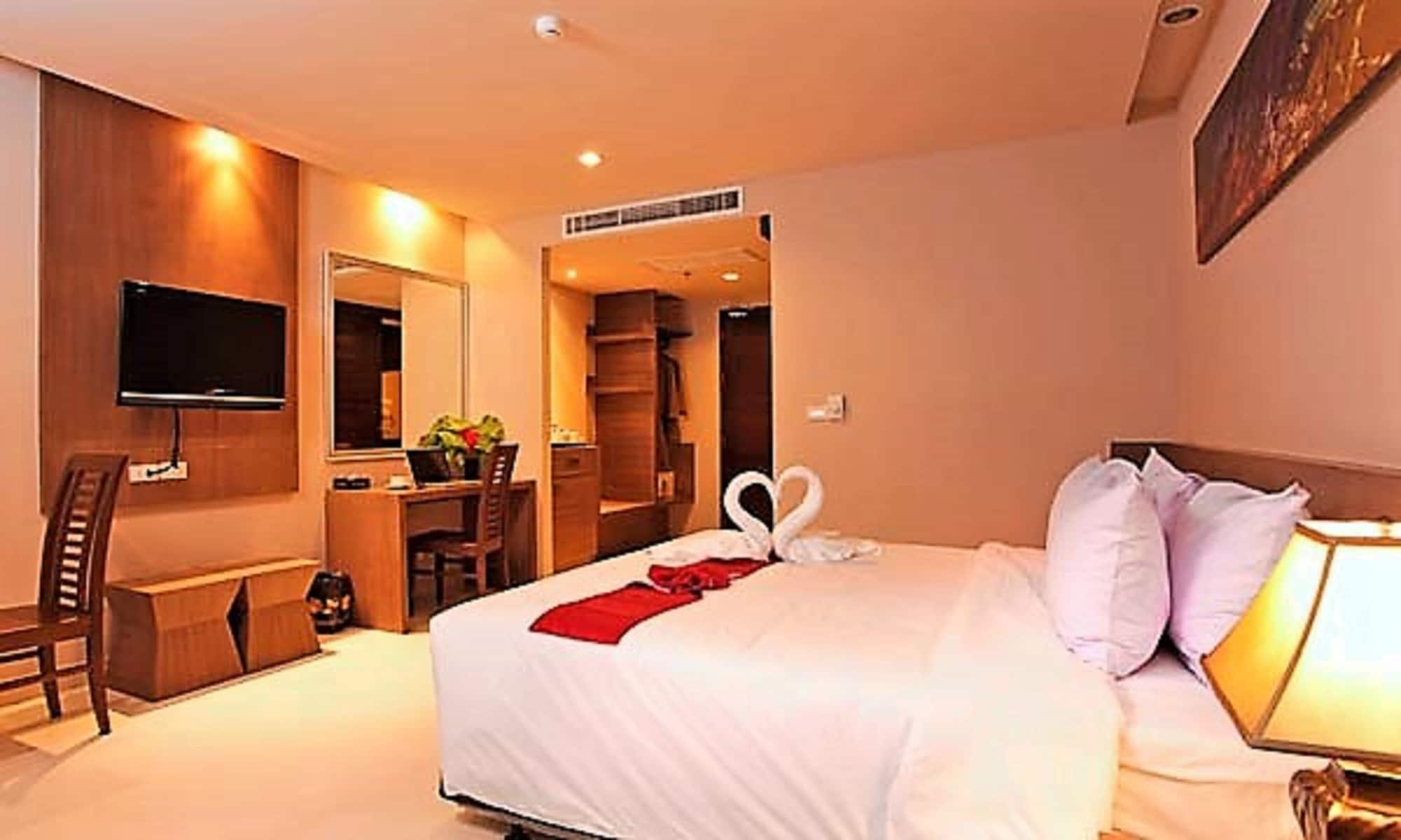 Отель Pattaya Loft Экстерьер фото