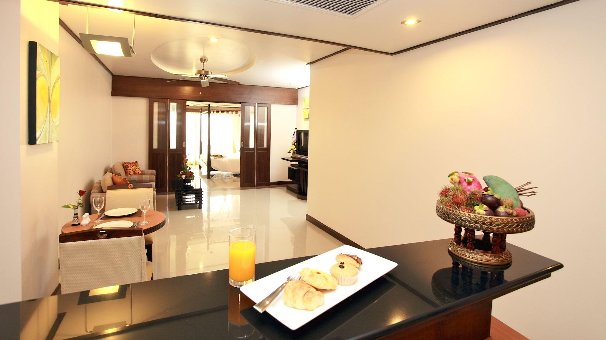Отель Pattaya Loft Экстерьер фото