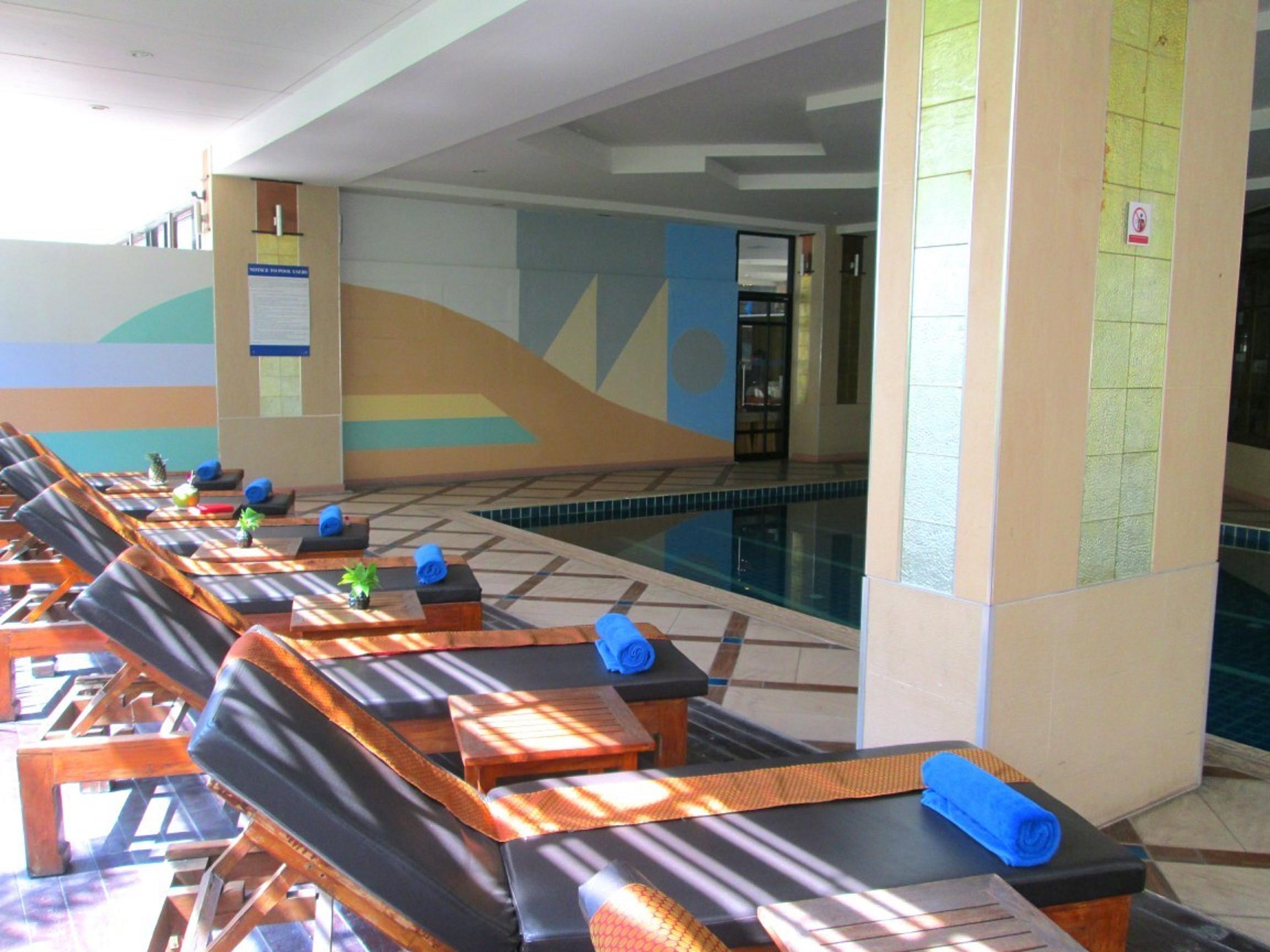 Отель Pattaya Loft Экстерьер фото