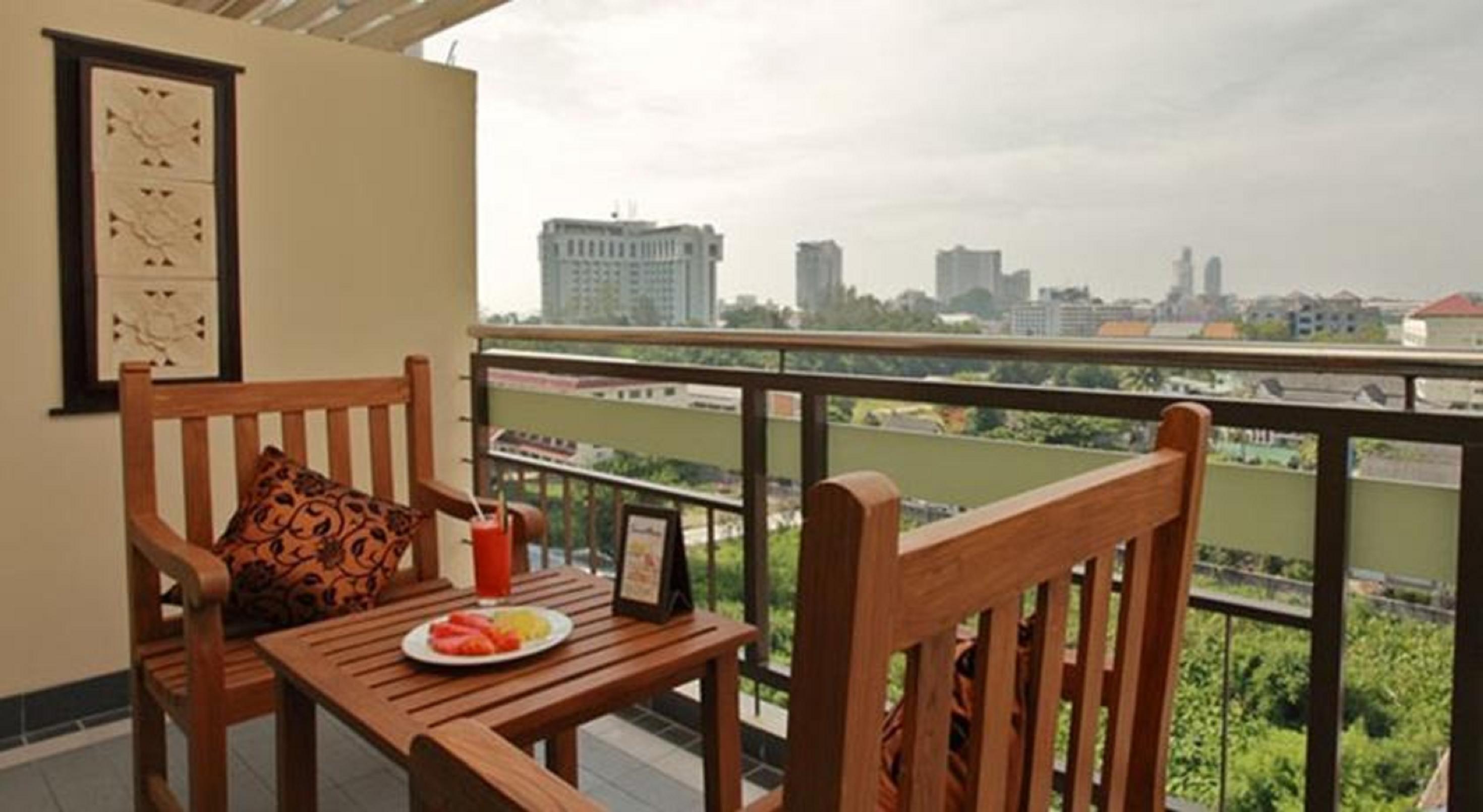 Отель Pattaya Loft Экстерьер фото