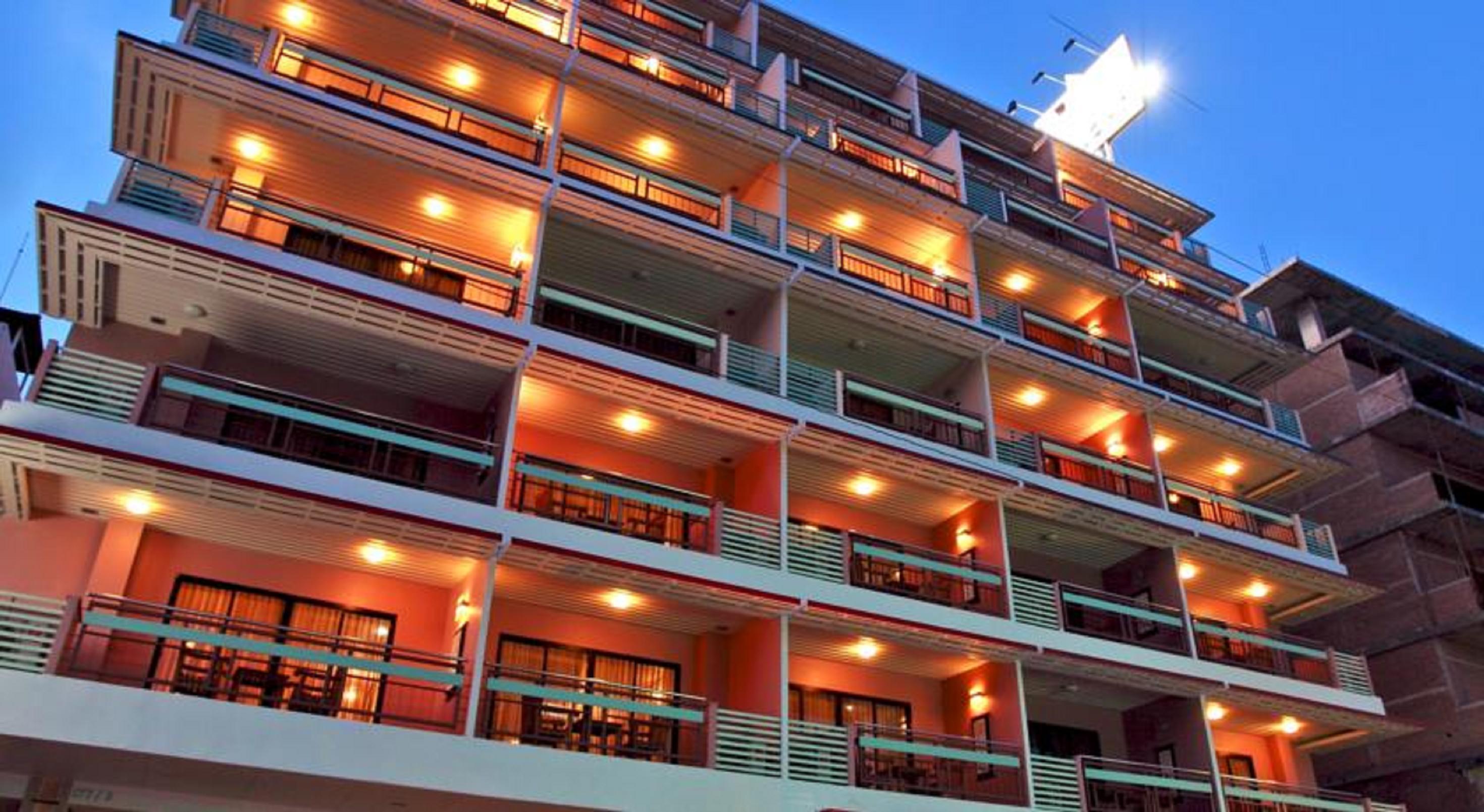 Отель Pattaya Loft Экстерьер фото