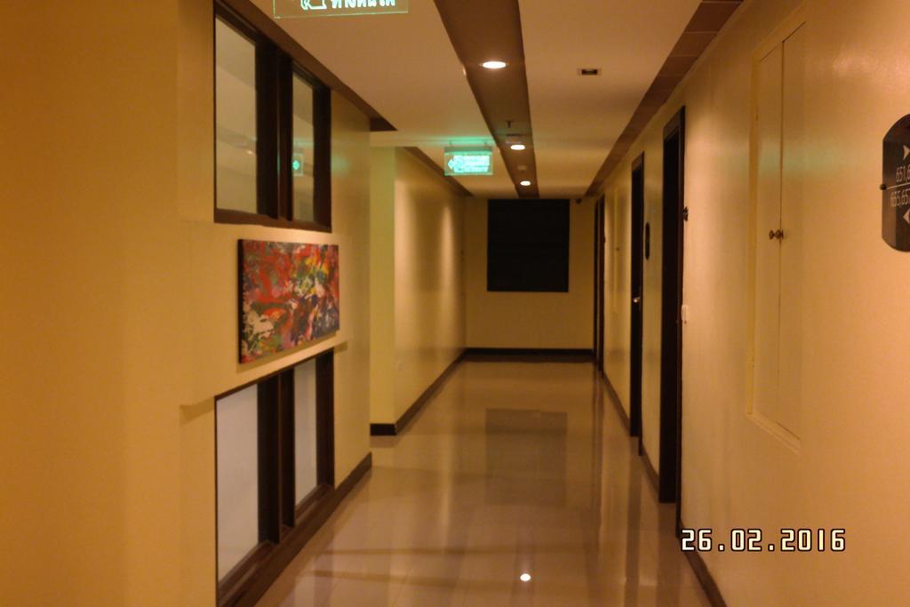 Отель Pattaya Loft Экстерьер фото