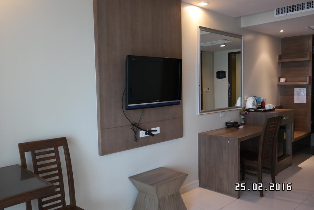 Отель Pattaya Loft Экстерьер фото